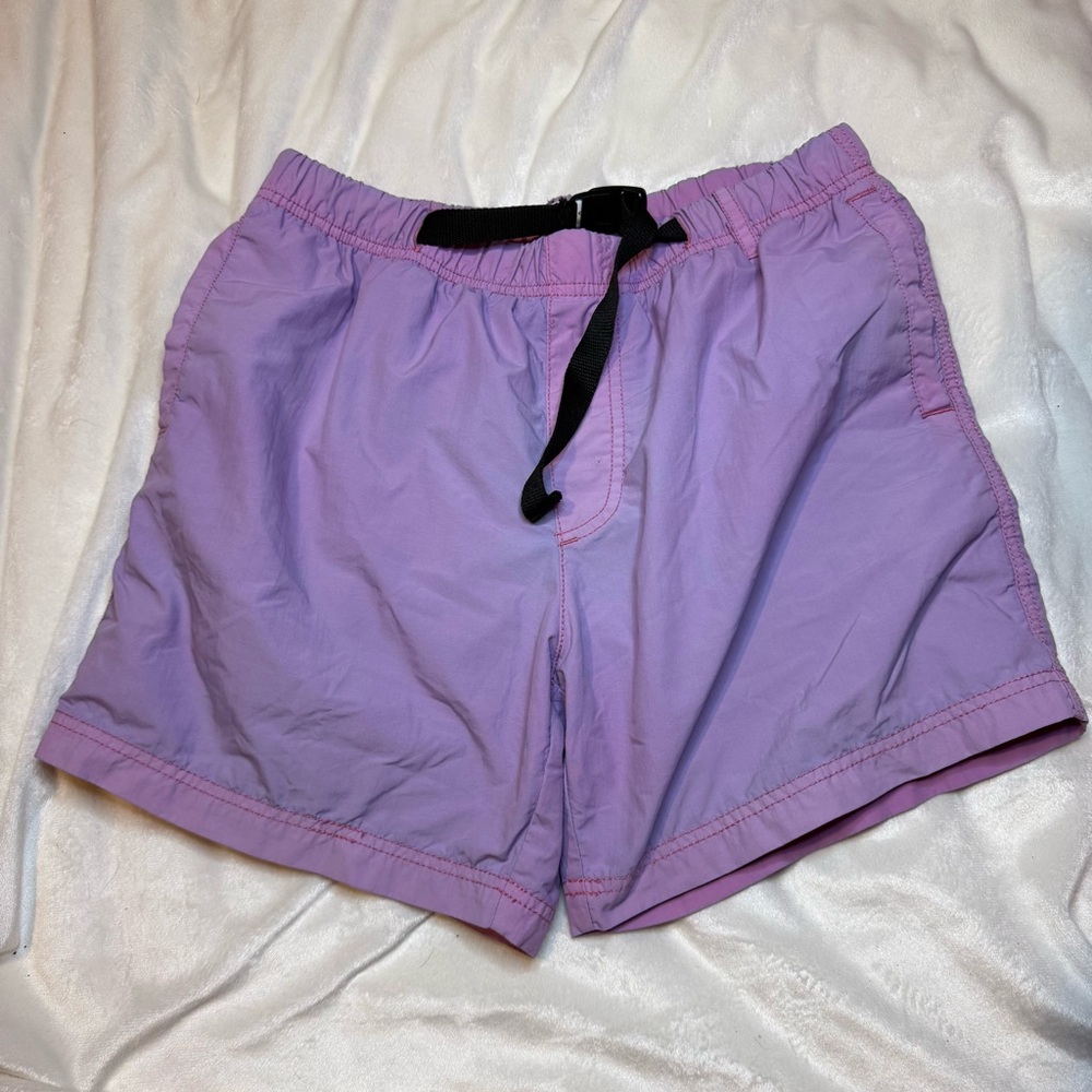 Urban Outfitters men’s Lavender hybrid Shorts medium  5” inseam built in belt